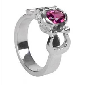 Sterling Silver with 7x5mm Oval Rhodolite Garnet