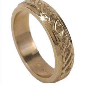 Yellow Gold, Angular Celtic Design Ring