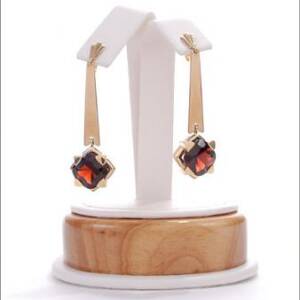 14k Yellow Gold with Garnets