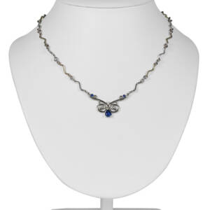 14k white gold with pear shape sapphire