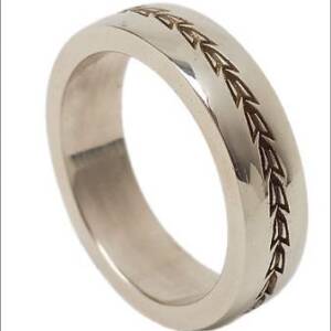 White Gold Engraved Wheat Ring