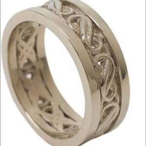 White Gold, Celtic Knot Center Ring