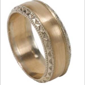 Yellow Gold Engraved Edge Ring