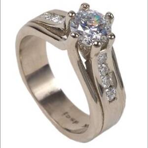 14k White Gold, .24cttw Round Diamond Ring