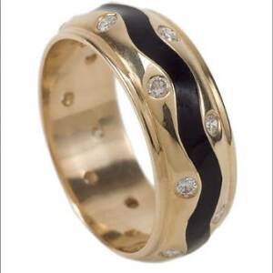 Yellow Gold, Wave with Diamonds Ring