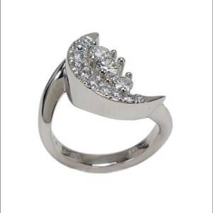 Evolution Platinum with .78cttw Diamonds