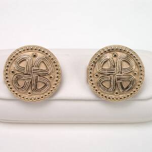 14K yellow gold cufflinks from "the Past" NYS Capitol Building- details from a column at the edge of the steps