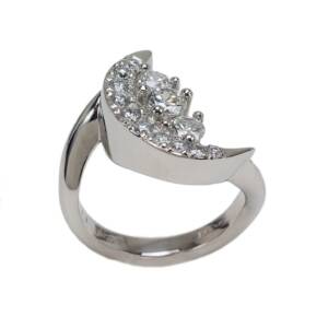 Platinum ring with .378cts of diamonds